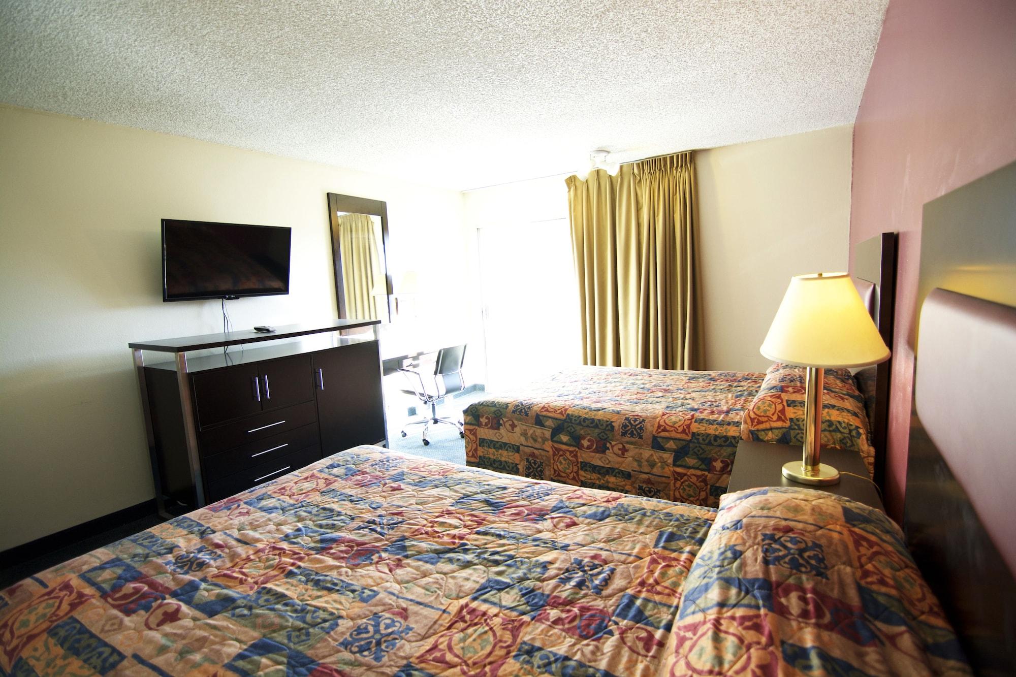 Royal Plaza Inn Indio Exterior photo